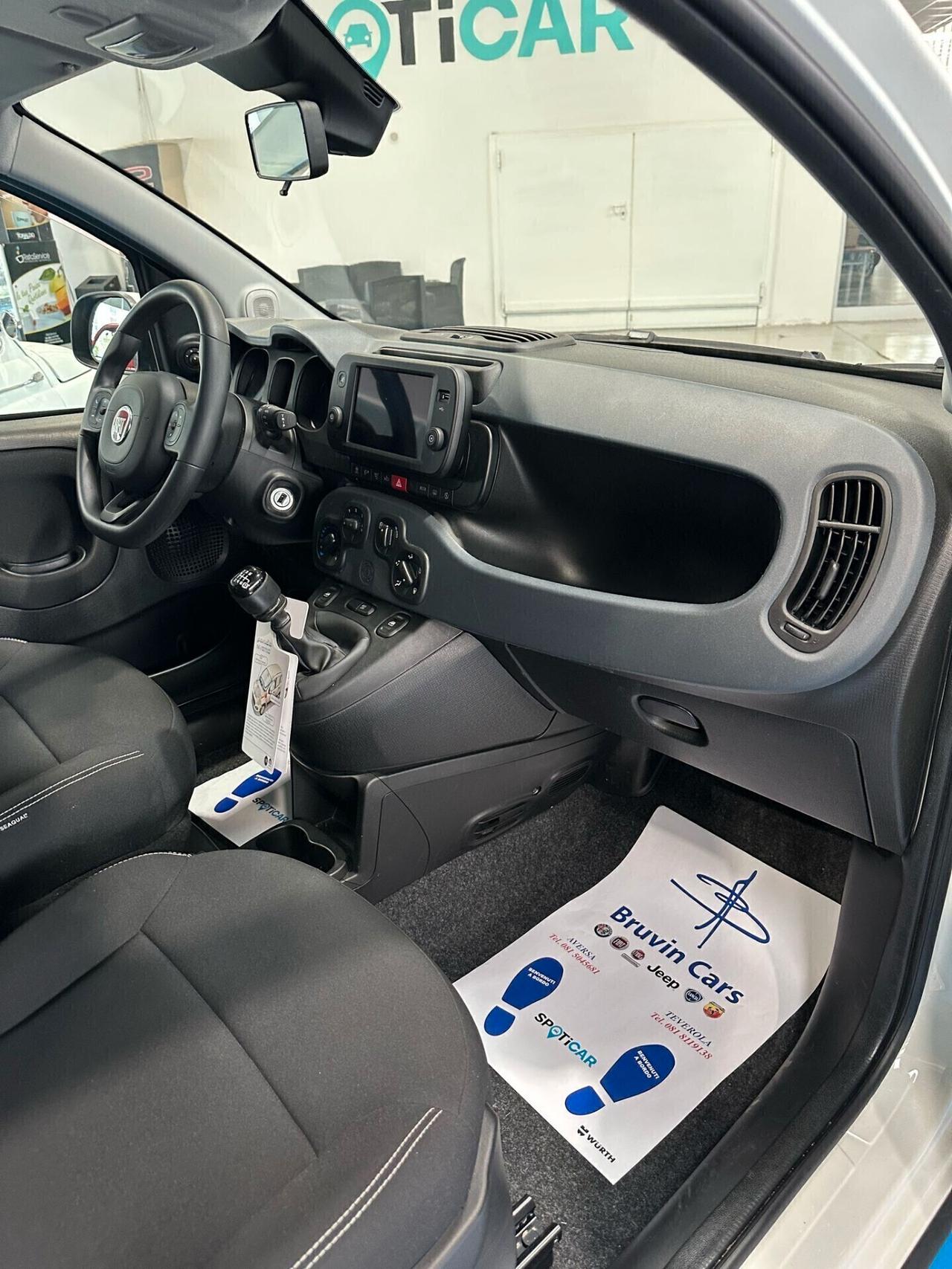 Fiat Panda 1.0 Cross km aziendale 2024 full