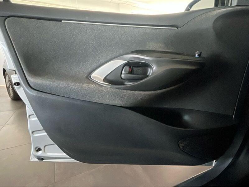 Toyota Yaris 4ª serie 1.5 Hybrid 5 porte Active