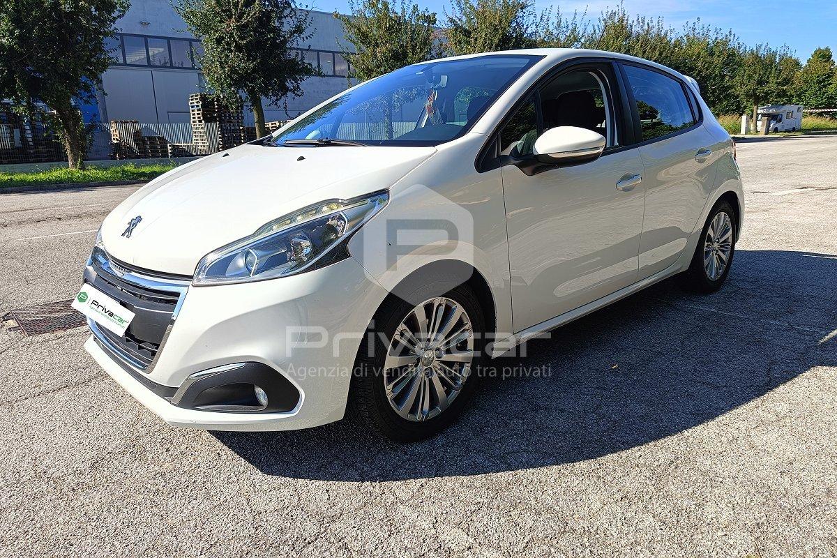 PEUGEOT 208 PureTech 82 5 porte Allure