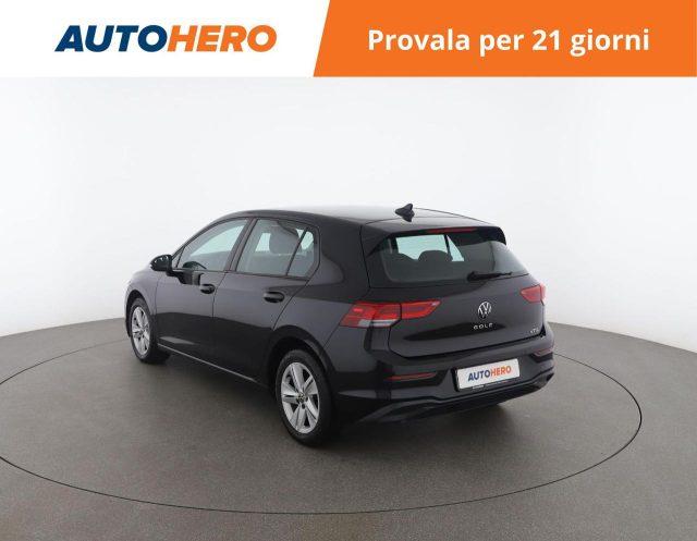 VOLKSWAGEN Golf 1.0 eTSI EVO DSG Life