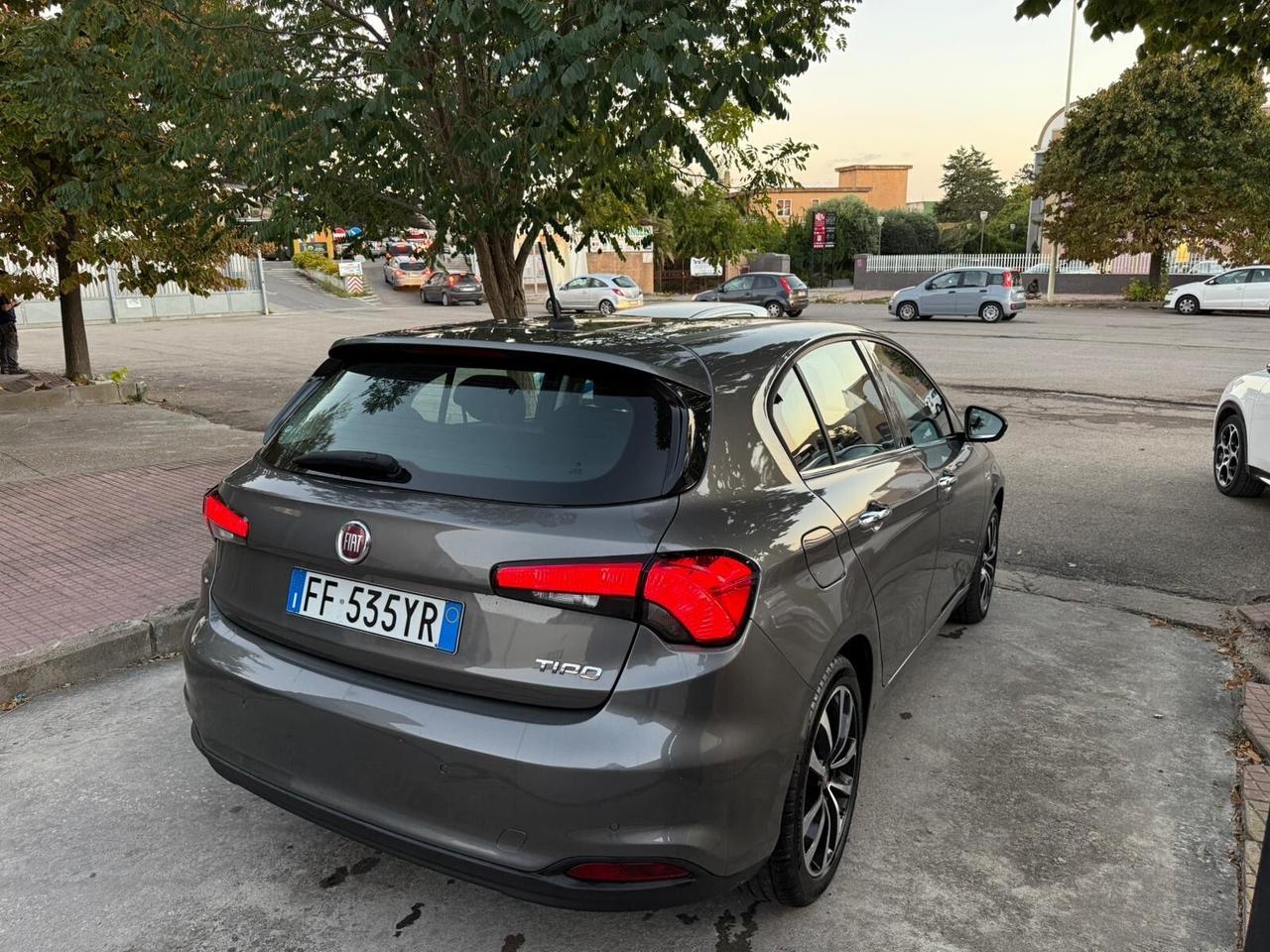 Fiat Tipo 1.6 Mjt Automatica 5 porte S-Design
