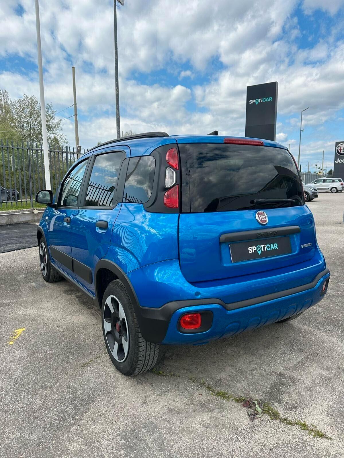 Fiat PANDA 1.0 CROSS Km aziendale 2024