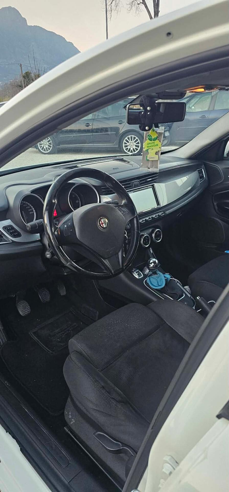 Alfa Romeo Giulietta 1.6 JTDm-2 105 CV