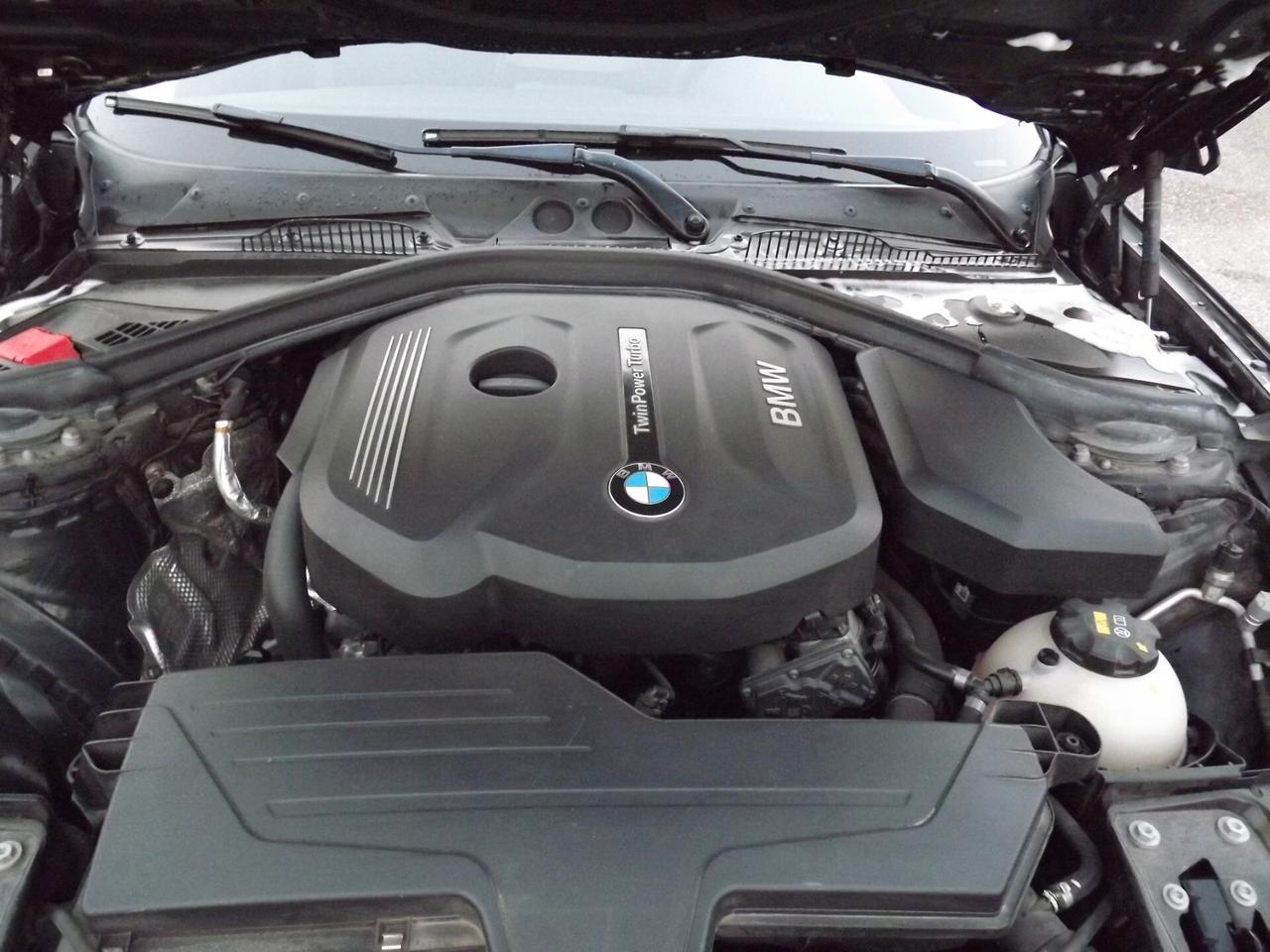 Bmw 116 116i 5p. Urban