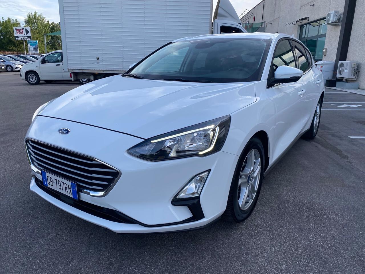 Ford Focus Berlina 1.5 120 CV automatico 5p. Business Co-Pilot