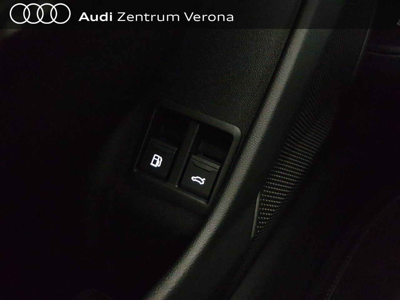 Avant 2.0e-hybrid 299CV quattro Str S line Edition
