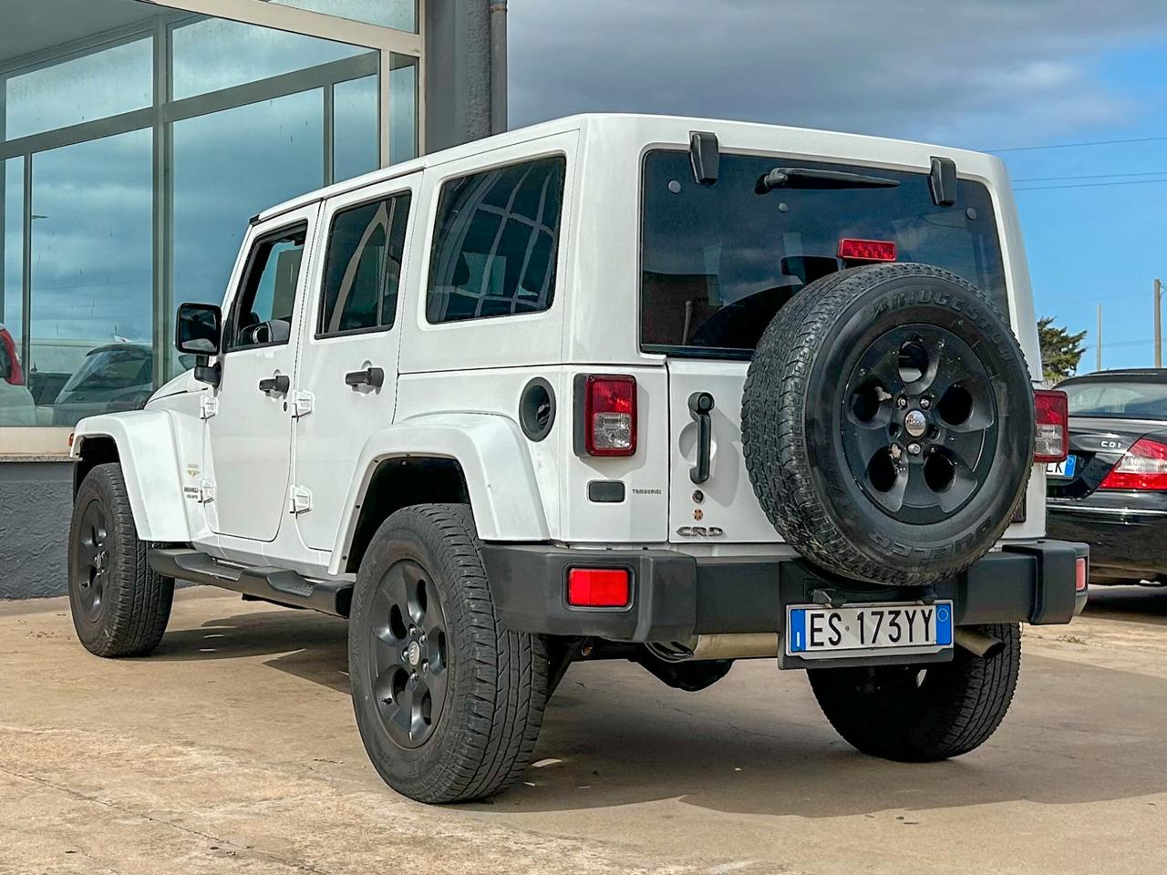 Jeep Wrangler Unlimited 2.8 CRD DPF Sahara Auto