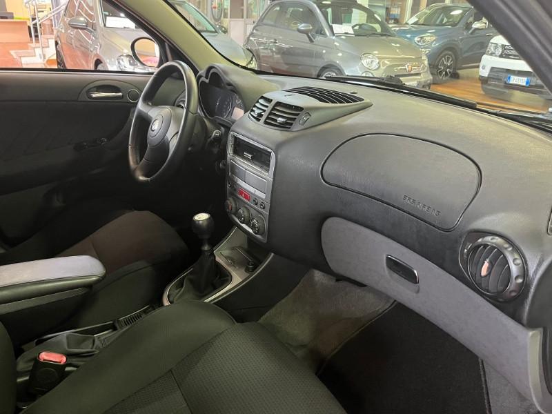 ALFA ROMEO 147 1.9 JTD (120) 5 porte Progression
