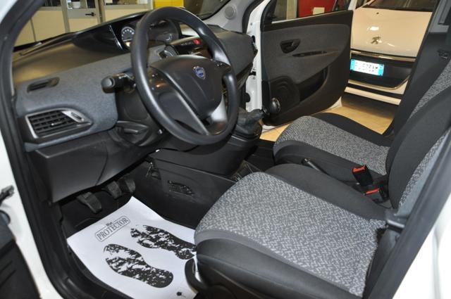 LANCIA Ypsilon 1.0 5 porte S&S Hybrid