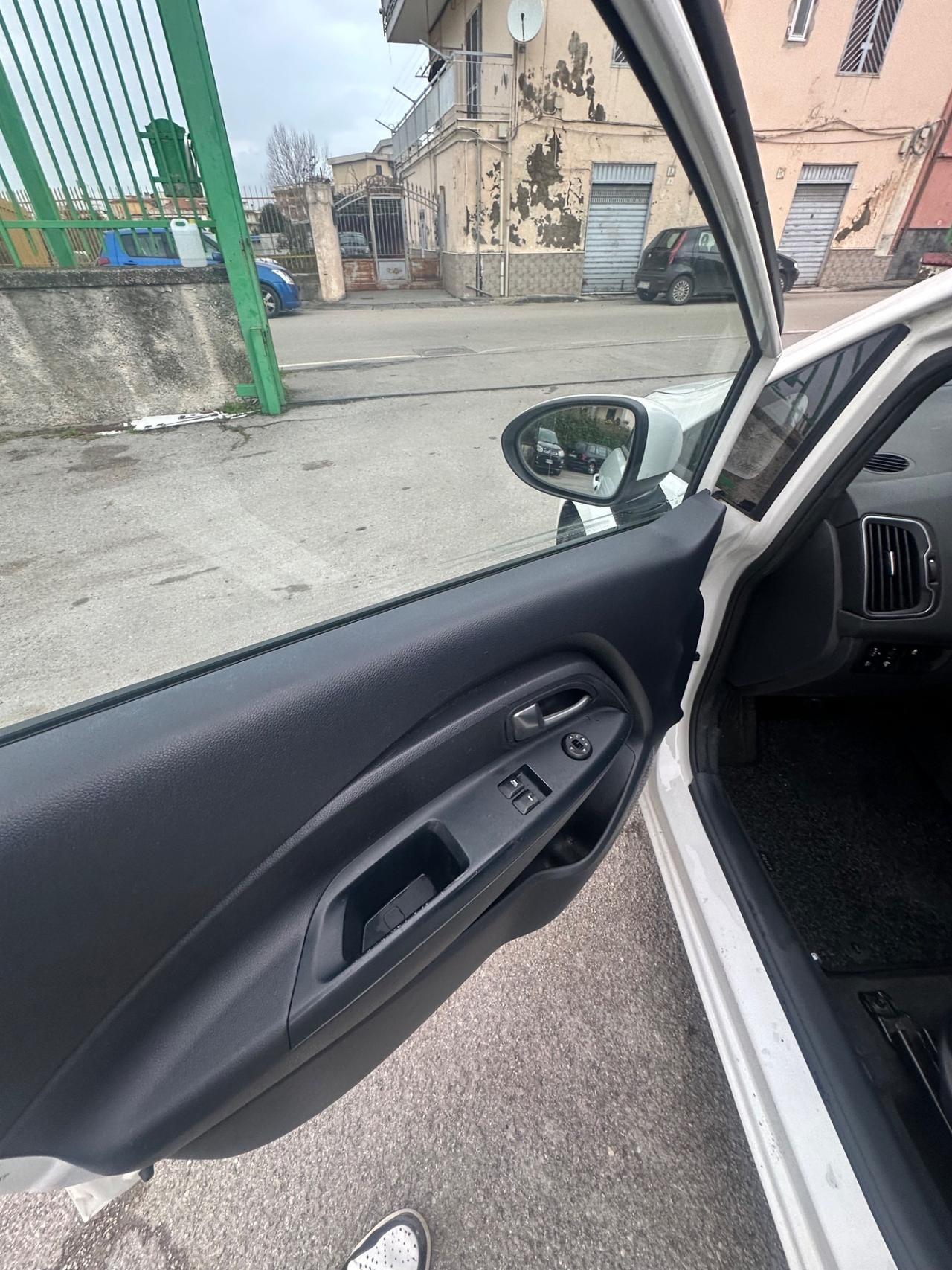 Kia Rio 1.1 CRDi 5p.S&S High Tech