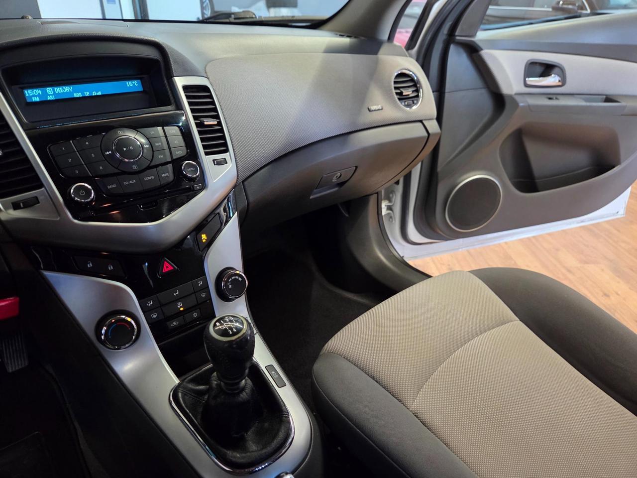 Chevrolet Cruze Berlina Cruze 1.6 LS