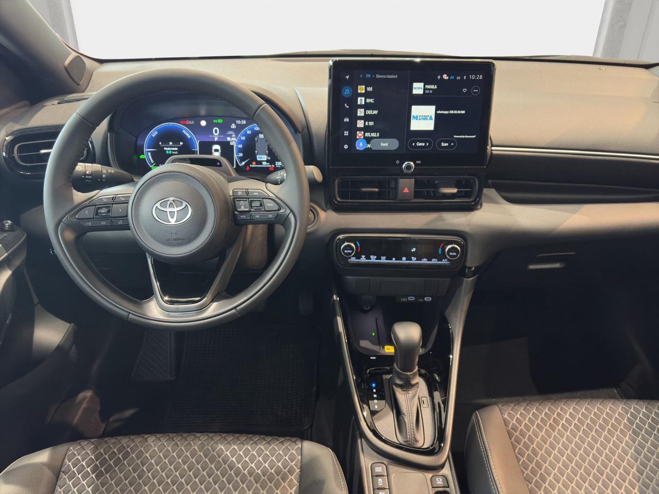 Toyota Yaris 1.5h 130 Premium