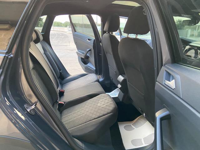 VOLKSWAGEN Taigo 1.0 TSI 110 CV DSG R-Line TETTO APR/PAN