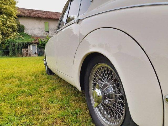 JAGUAR MK II targhe italiane OK PERMUTE