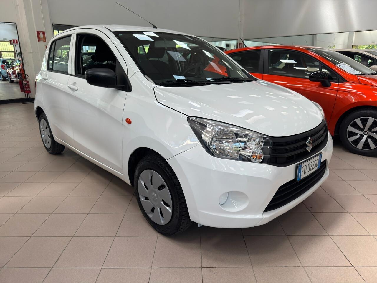 Suzuki Celerio 1.0 AGS Style - CAMBIO AUTOMATICO! OK NEOPATENTATI/E! POCHISSIMI KM!