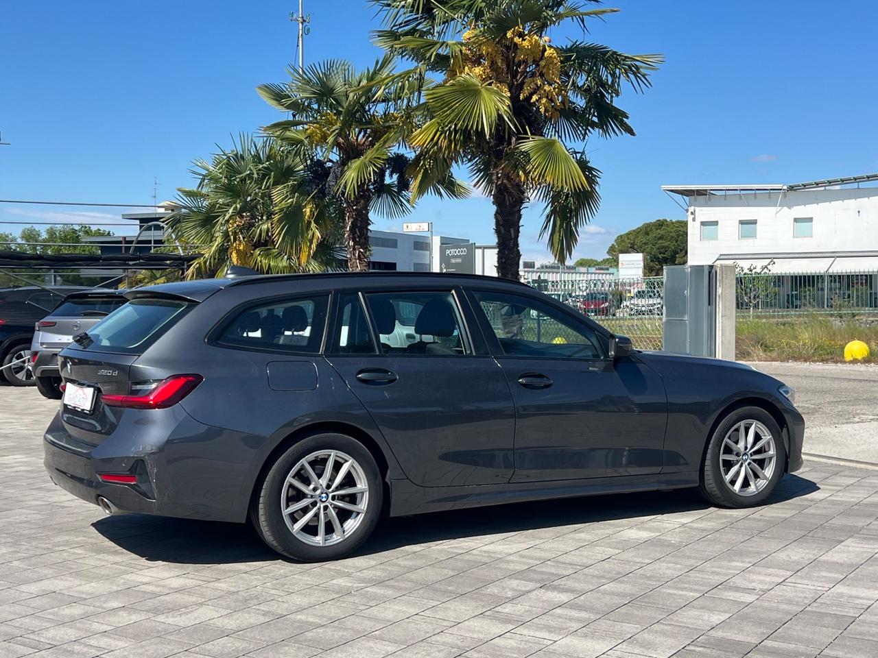 Bmw 320 320d 48V Touring Business Advantage