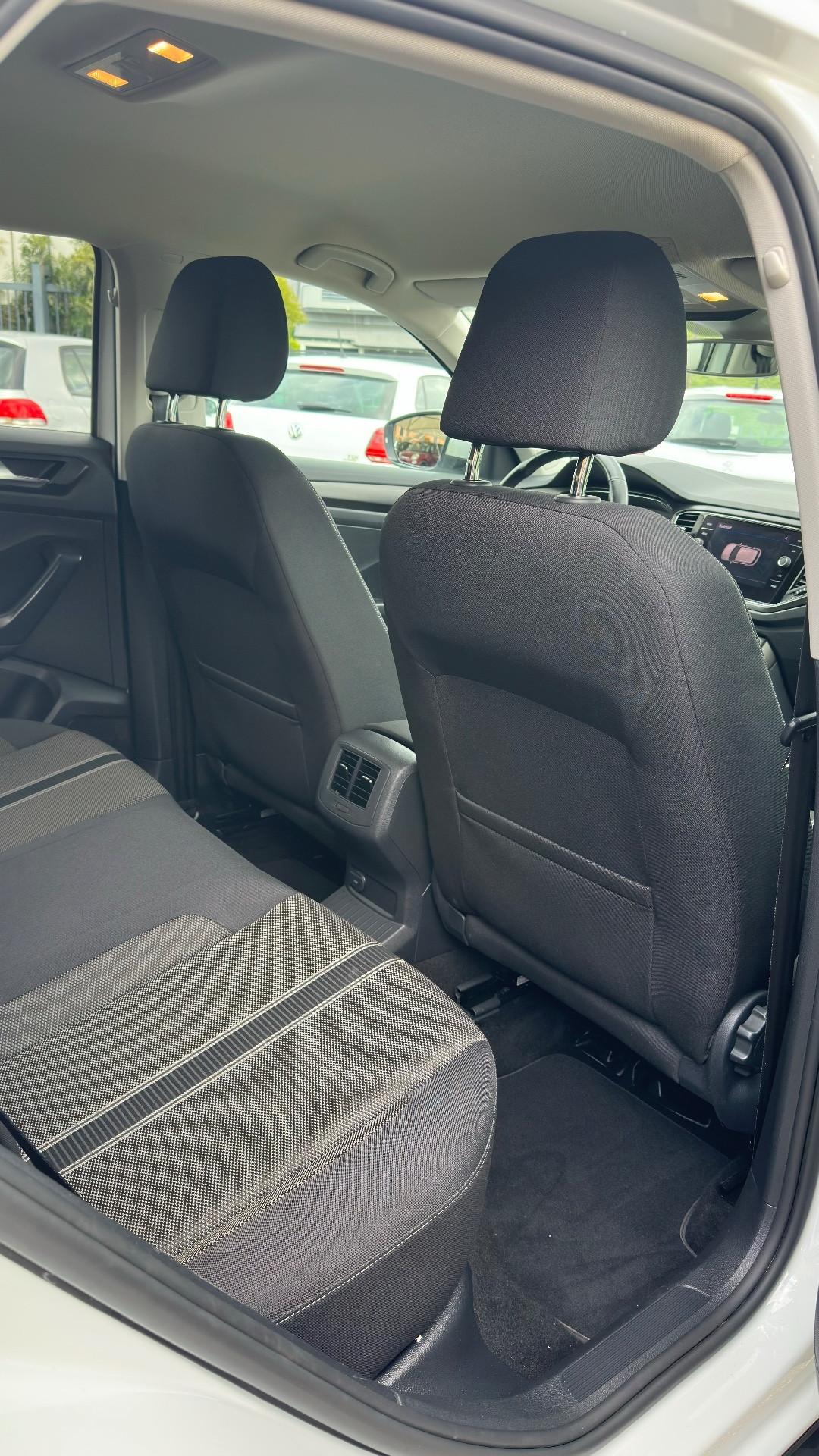 Volkswagen T-Roc 1.6 TDI SCR Business BlueMotion Technology