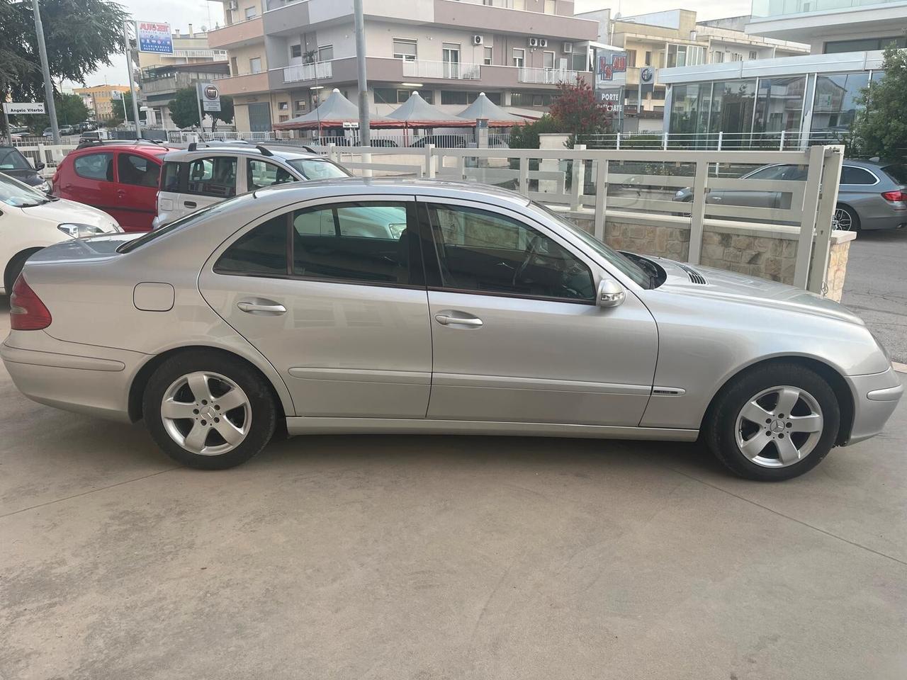 Mercedes-benz E 220 CDI cat Classic