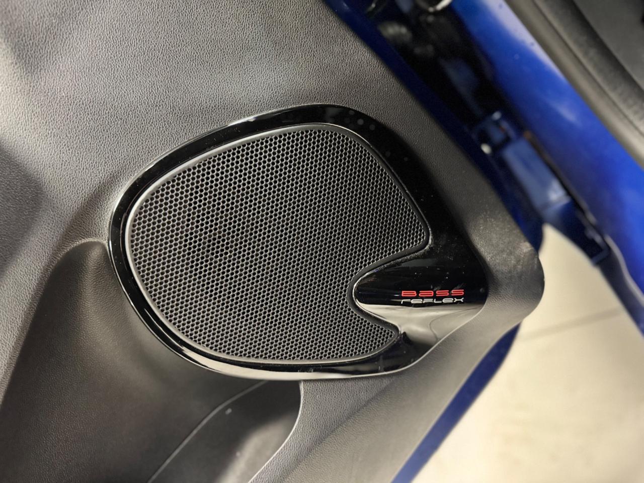 Renault Clio 1.2 75 CV 5 porte Duel