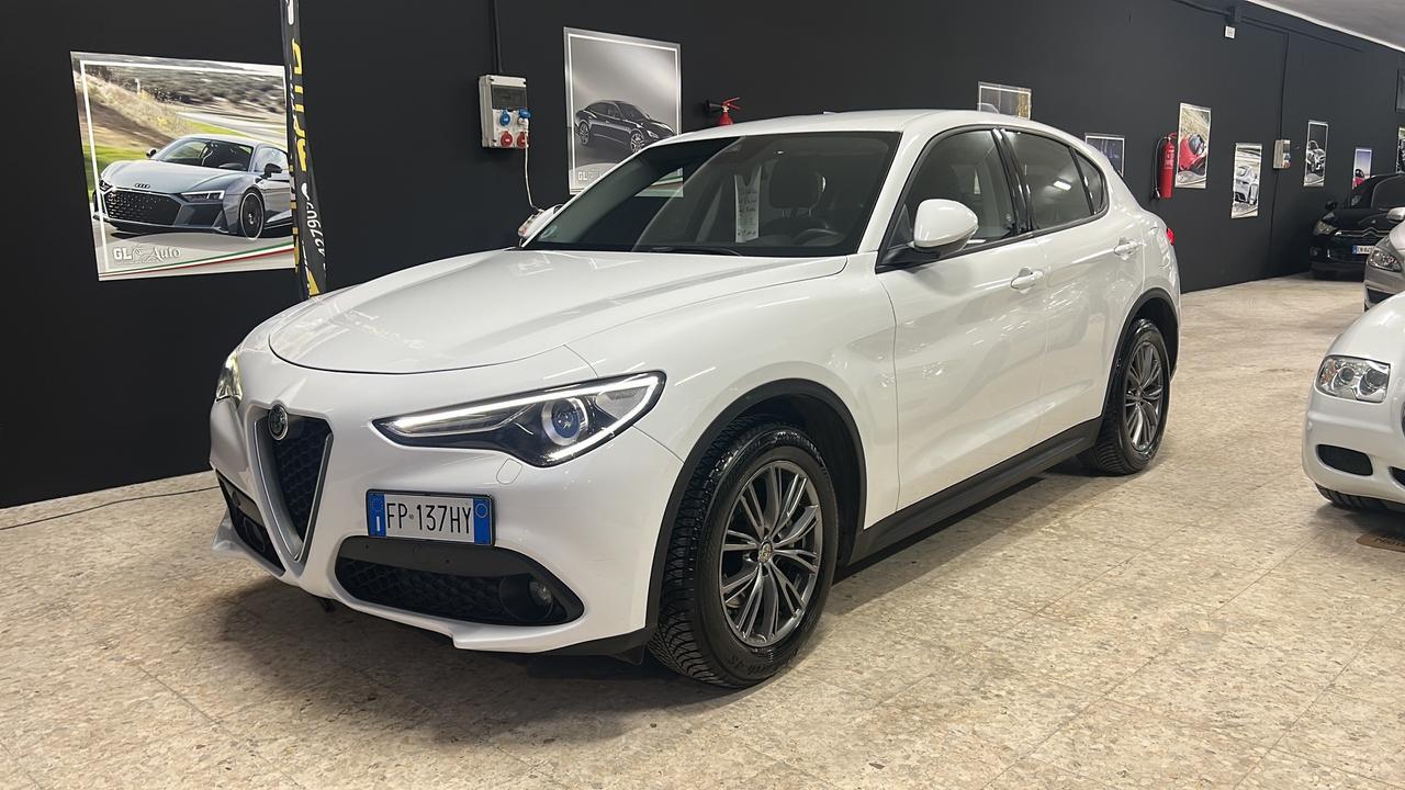 Alfa Romeo Stelvio 2.2 Turbodiesel 150 CV AT8 RWD Super