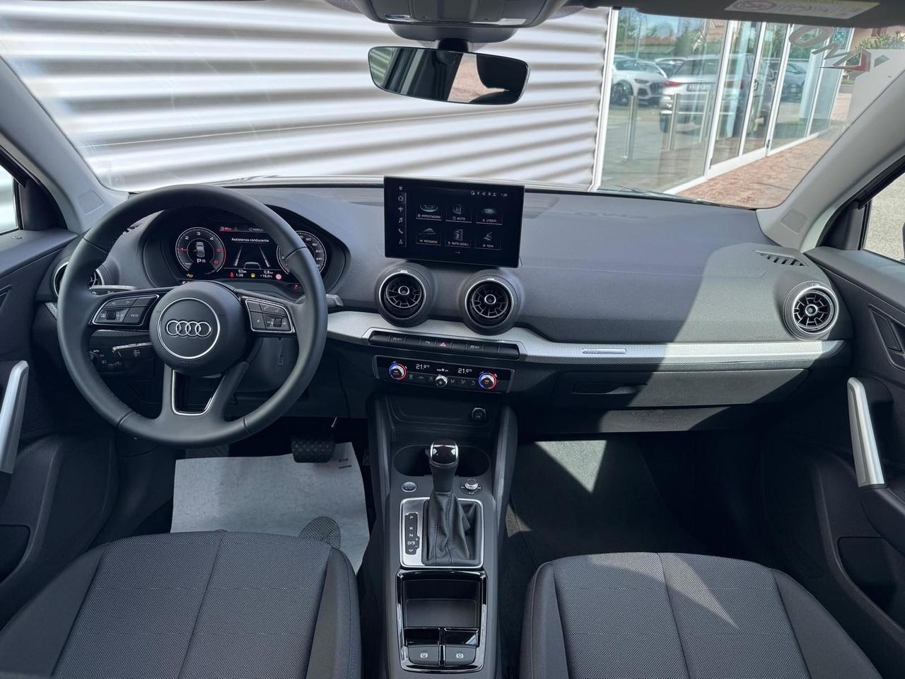 AUDI Q2 35 TDI S-TRONIC S-LINE