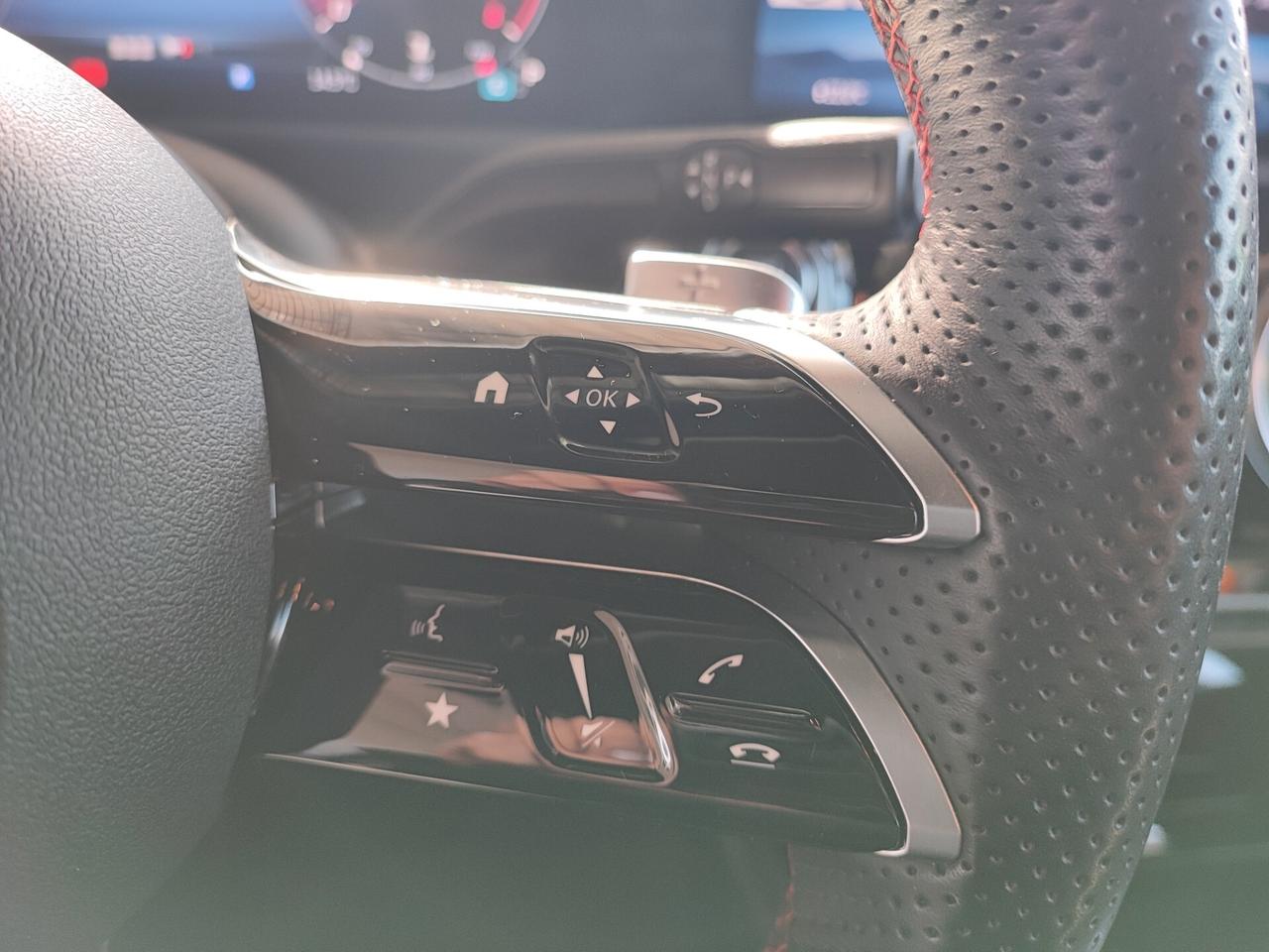 Mercedes-benz A 200 d Automatic AMG Line Premium Plus