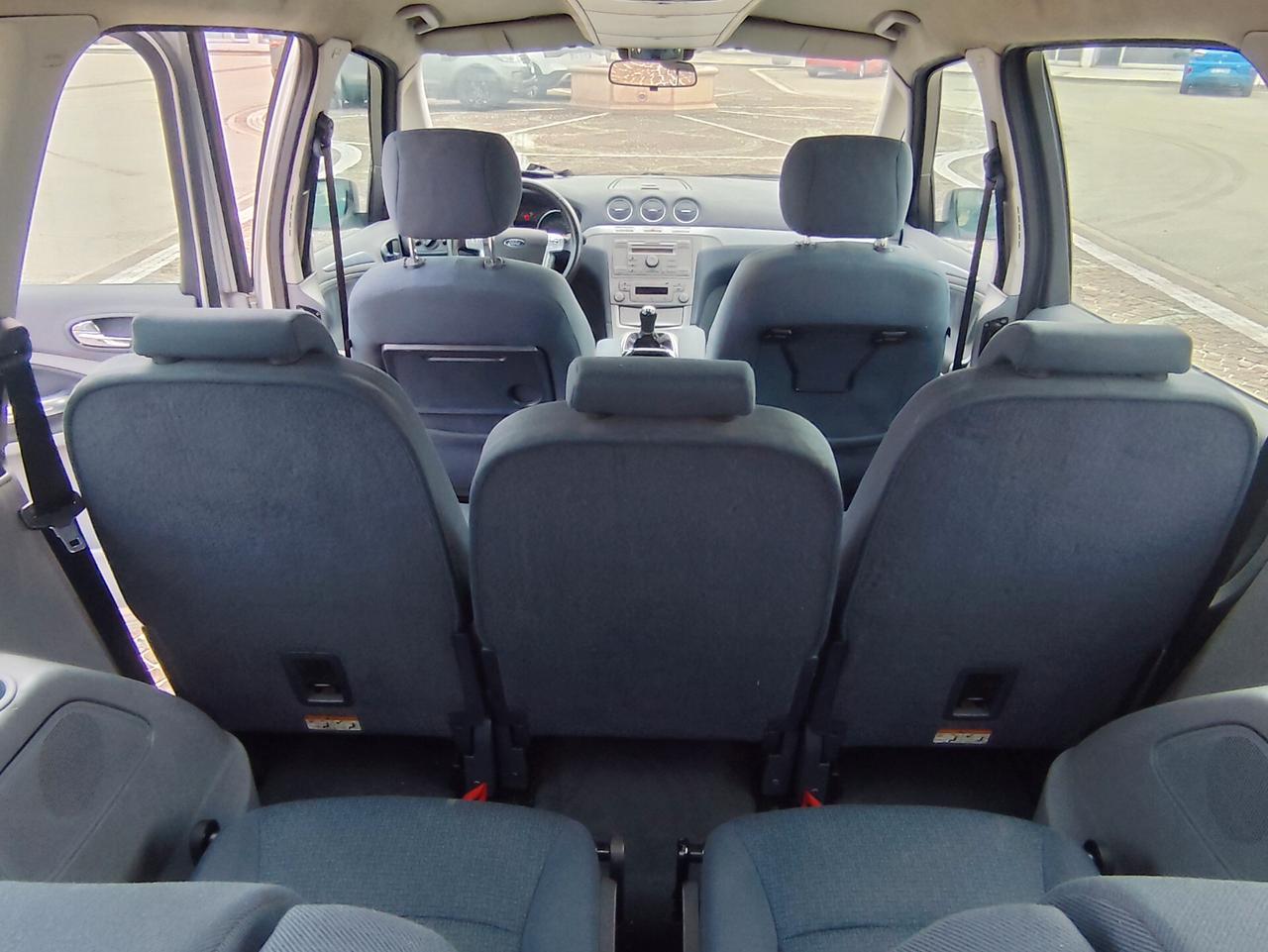 Ford Galaxy 1.8 TDCi 100 CV