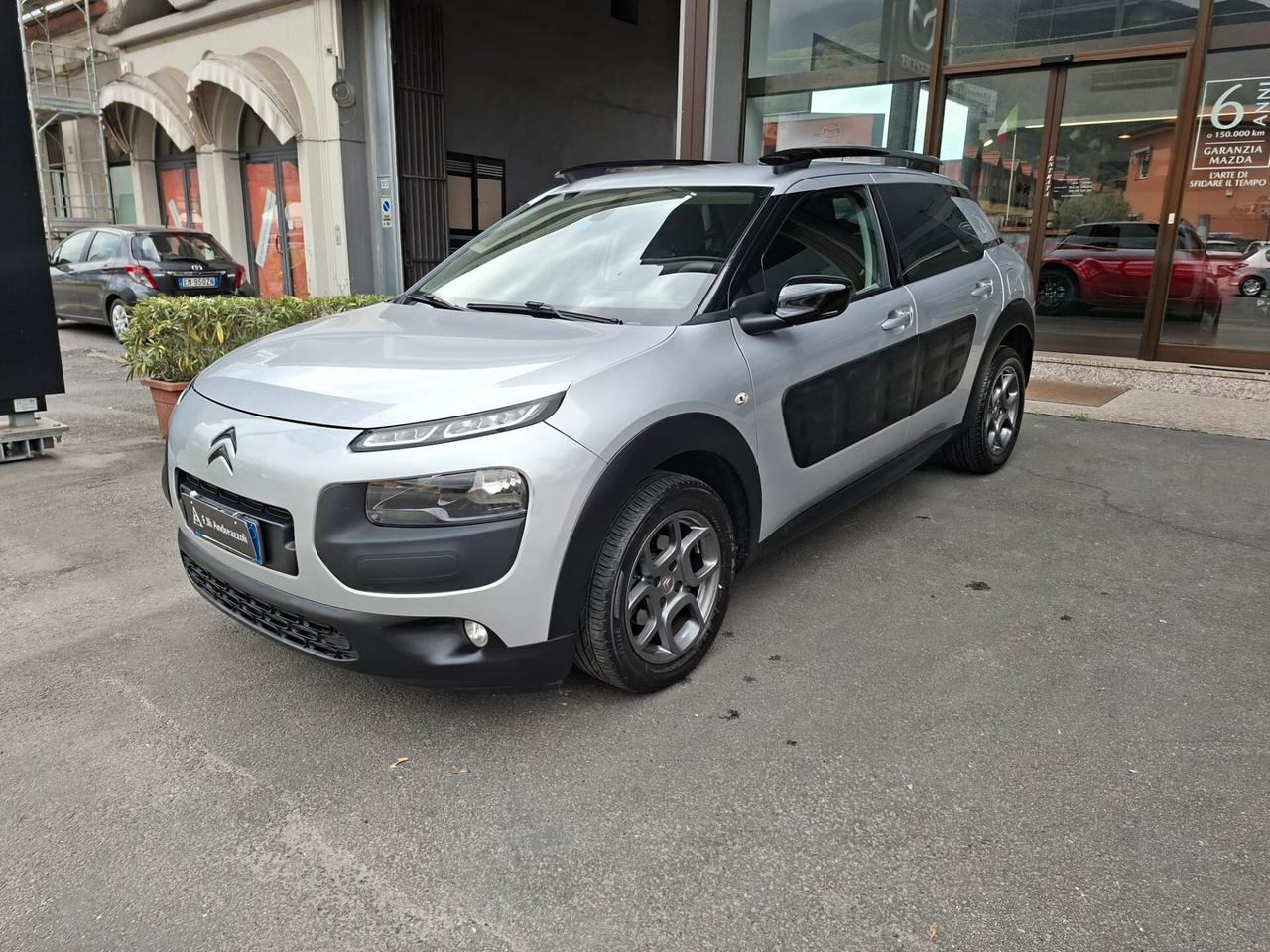 Citroen C4 Cactus BlueHDi 100 S&S Shine