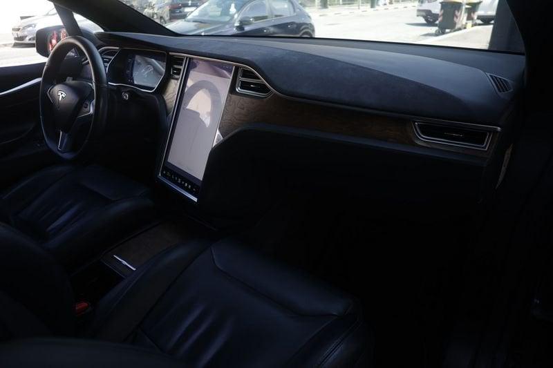 Tesla Model X Tesla Model X 90 kWh Dual Motor 4WD Autom. 158KW ANNO 2017
