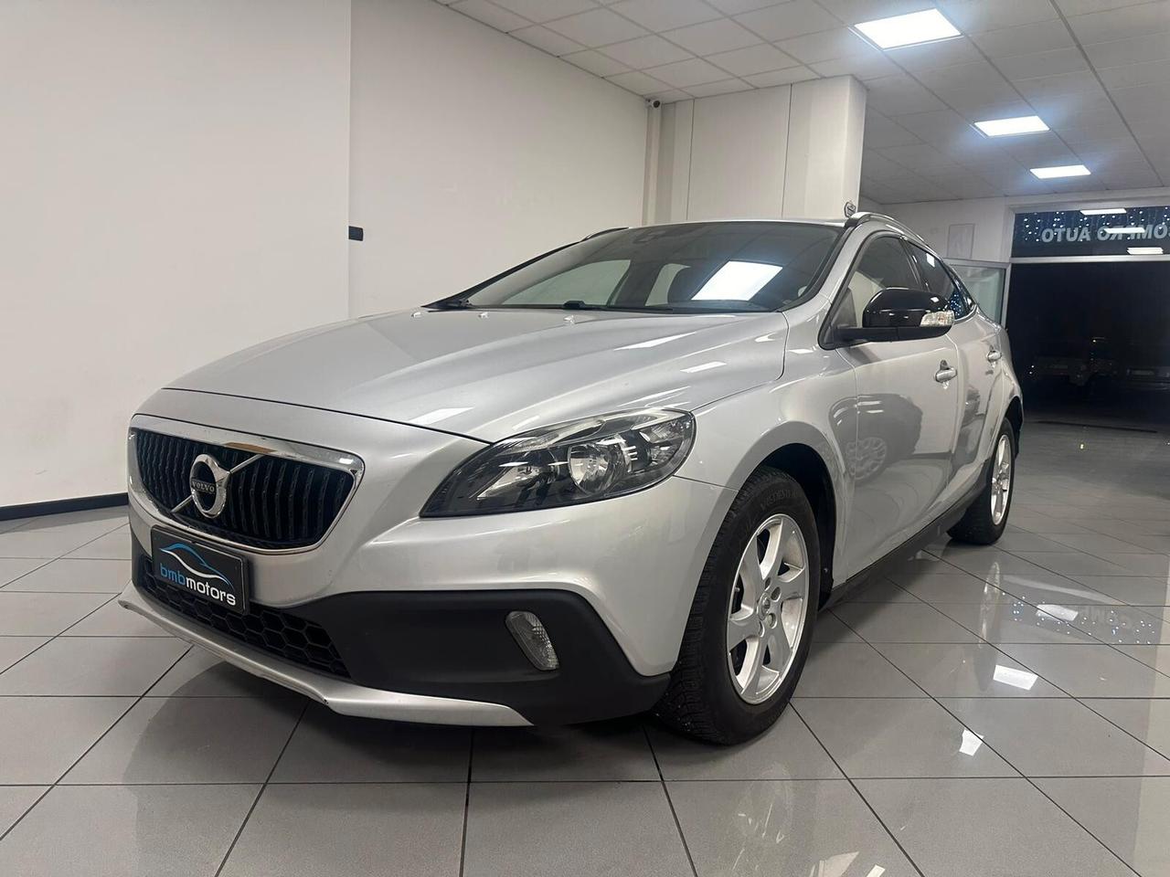 Volvo V40 Cross Country D2 Business Plus