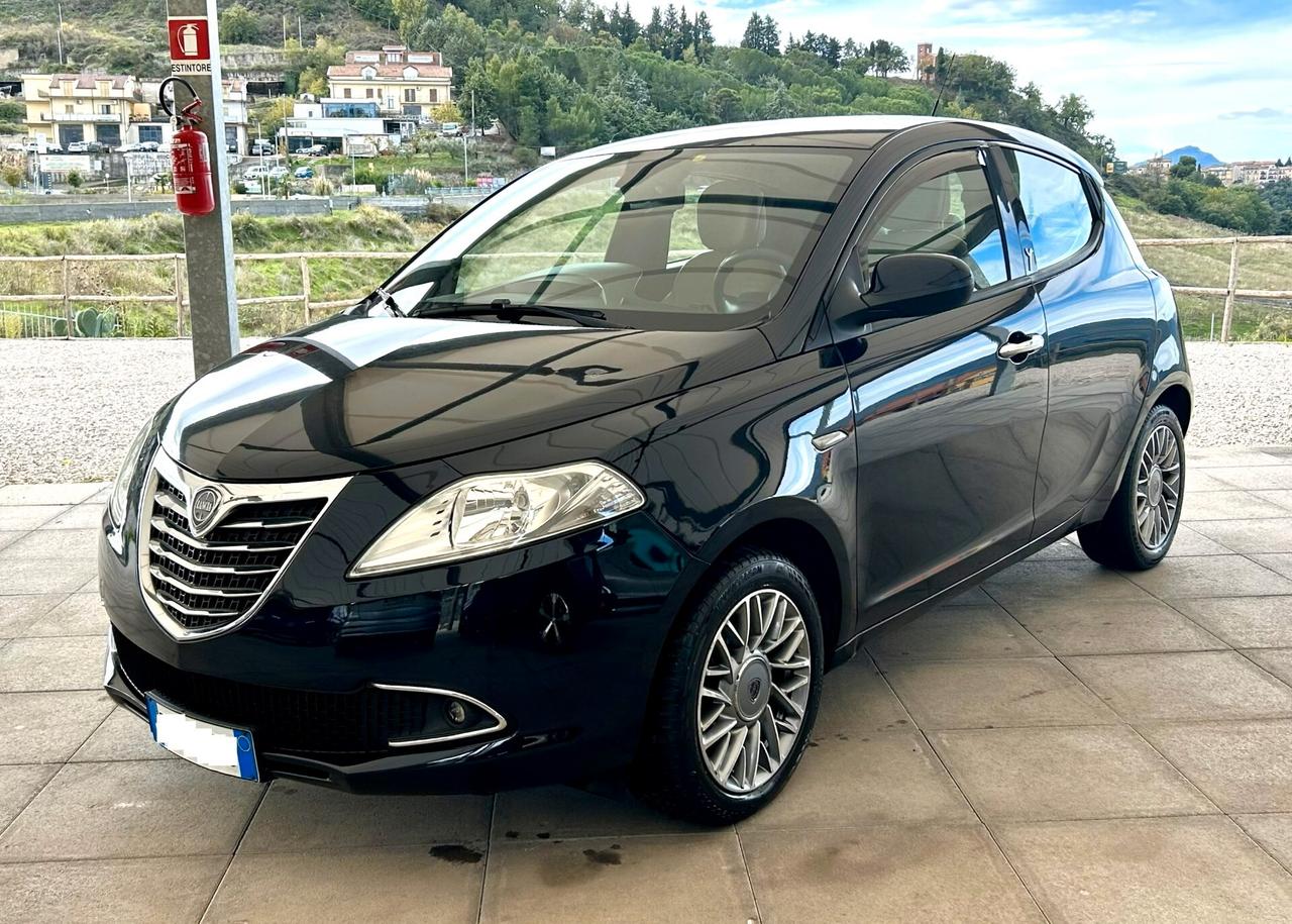 Lancia Ypsilon 1.3 MJT 16V 95 CV 5 porte S&S Gold