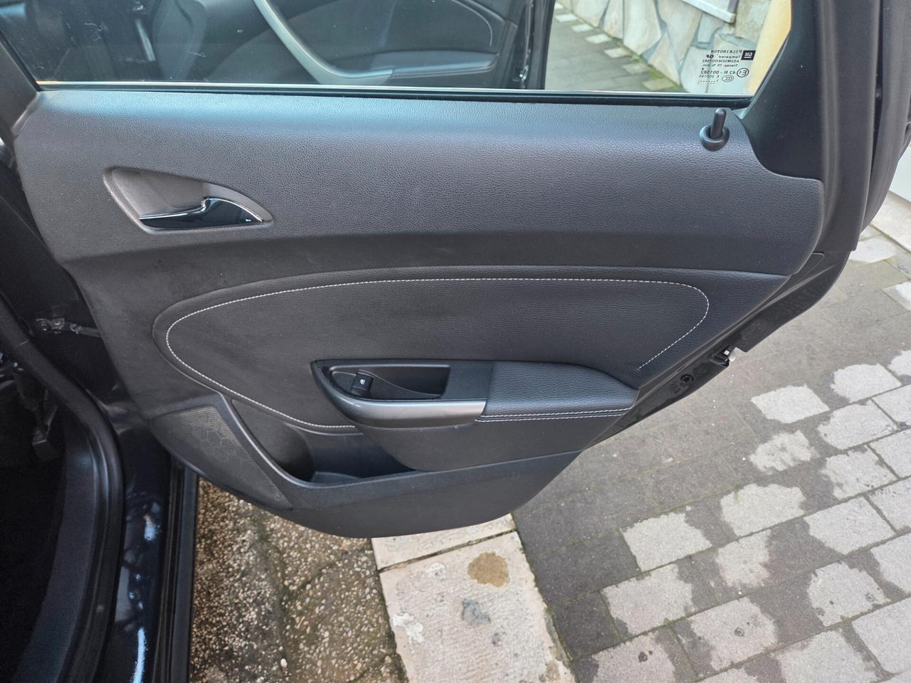 OPEL ASTRA 1.7 125 CV ANNO 2012 NAVIGATORE KM CERTIF