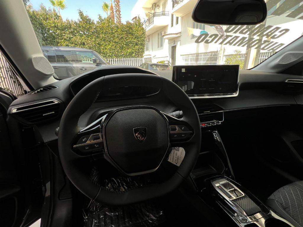 Peugeot 208 Allure Hybrid 110 e-DCS6 auto tua da €230,00 ant.0