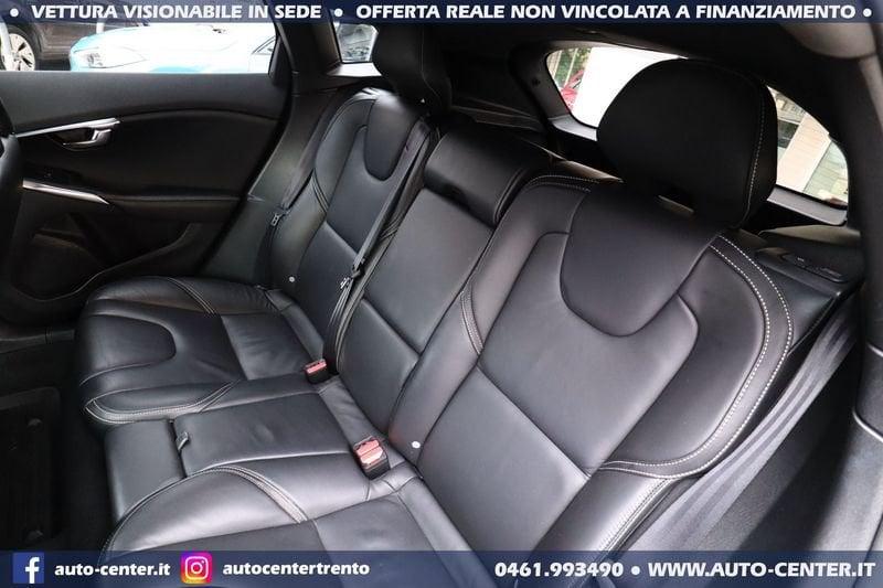 Volvo V40 T5 Geartronic R-design 2.5 254CV *5 CILINDRI