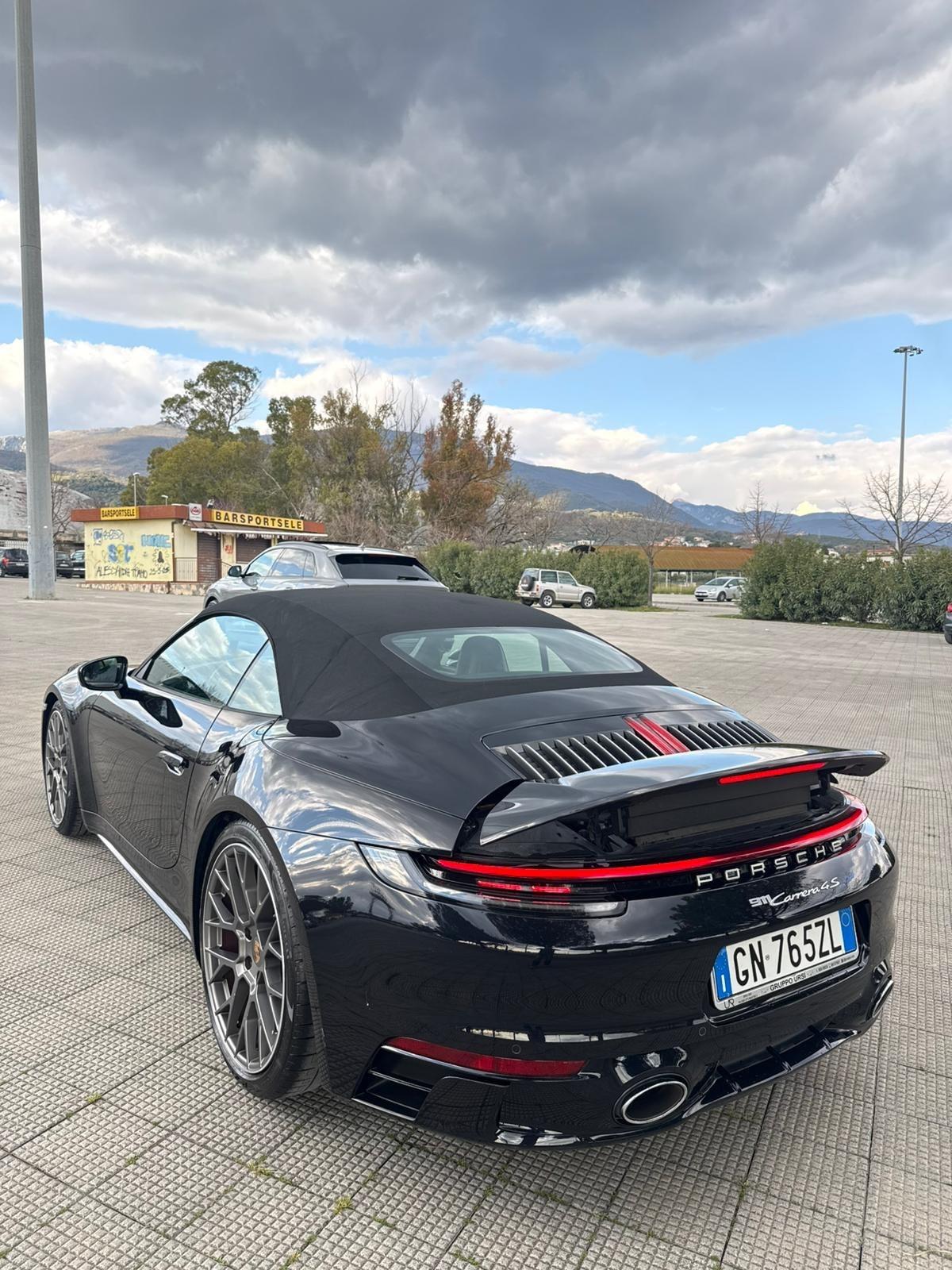 Porsche 911 Carrera 4S Cabriolet