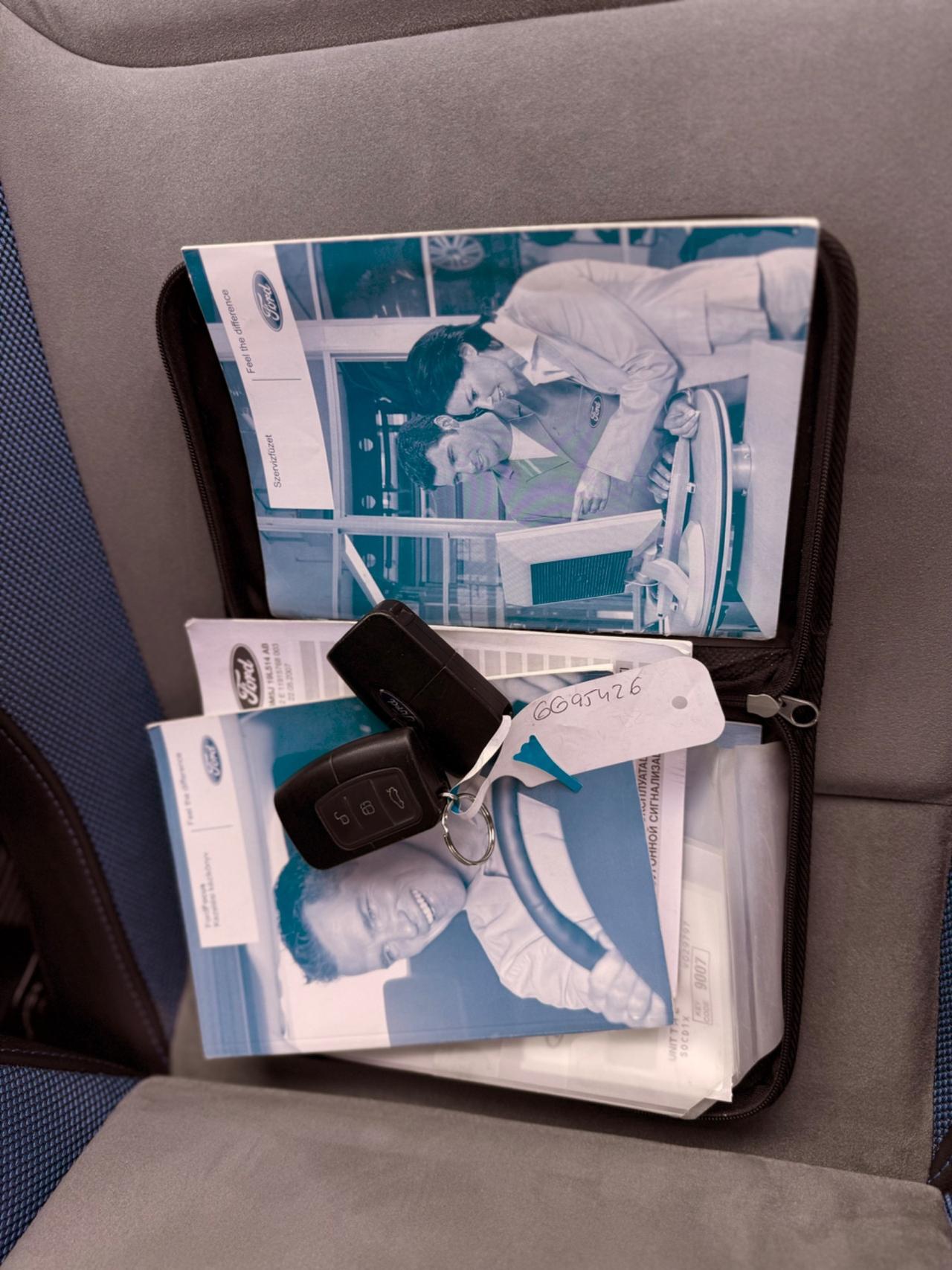 Ford Focus RS MK2 WHITE EDITION 2.5 5 CILINDRI TURBO 305CV