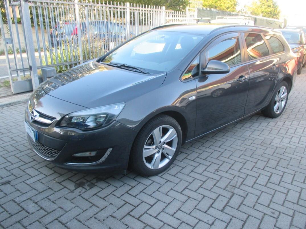 Opel Astra 1.4 Turbo 140CV Sports Tourer GPL Tech Elective