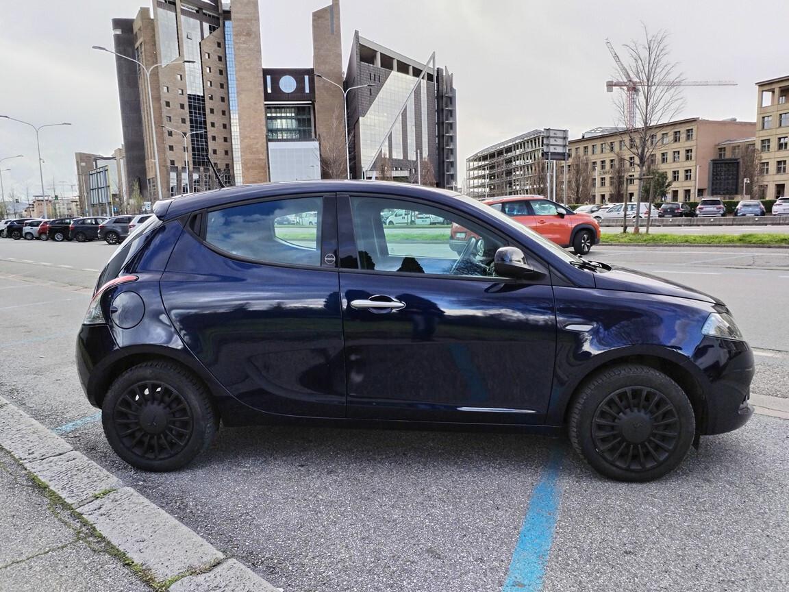 Lancia Ypsilon 1.0 5 p Hybrid Ecochic 110000KM 4/2021 TAGLIANDATA