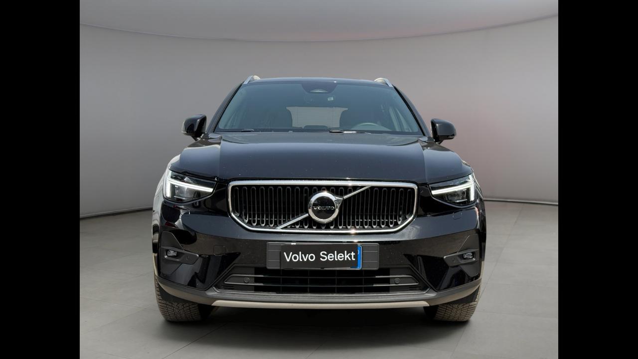 VOLVO XC40 2023 - XC40 2.0 b3 Core auto