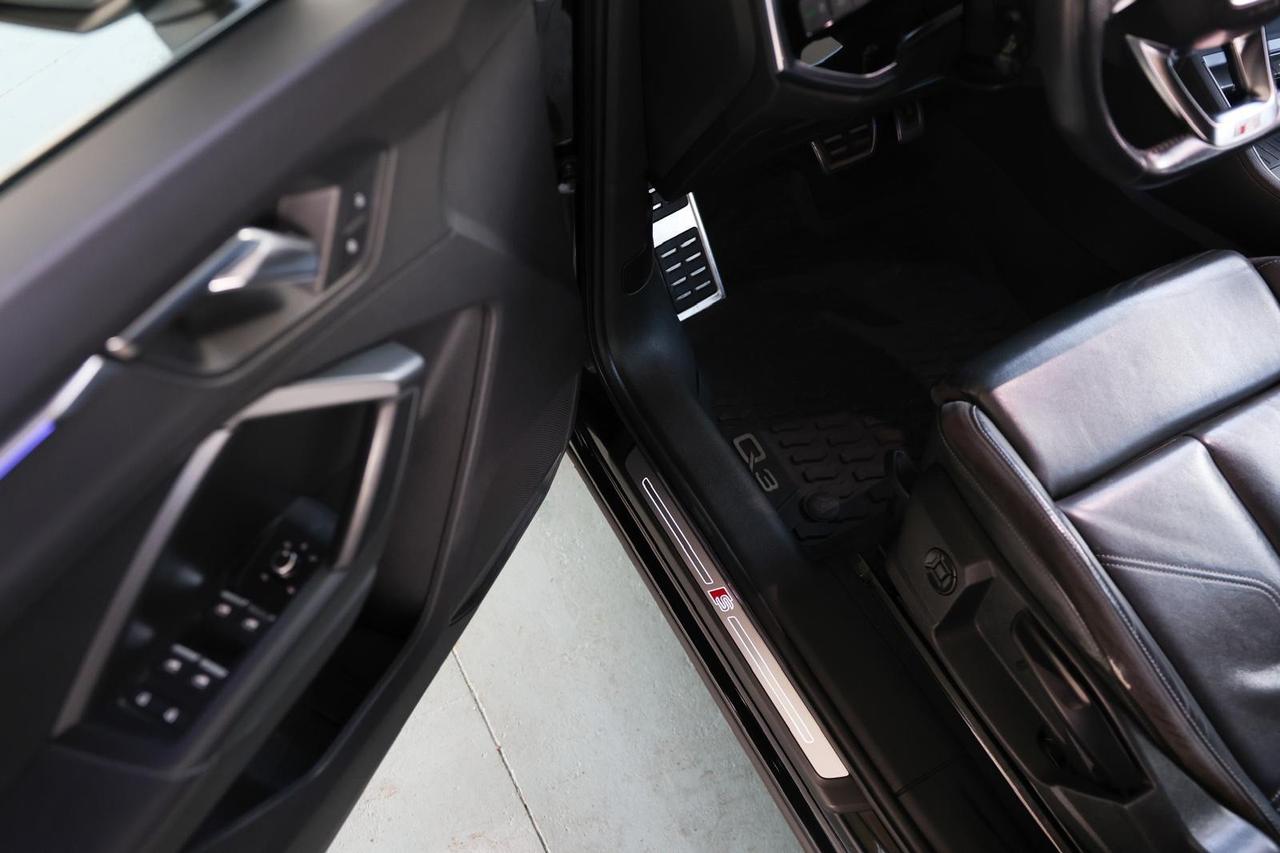 Audi Q3 2.0 TDI 150 CV S line Edition