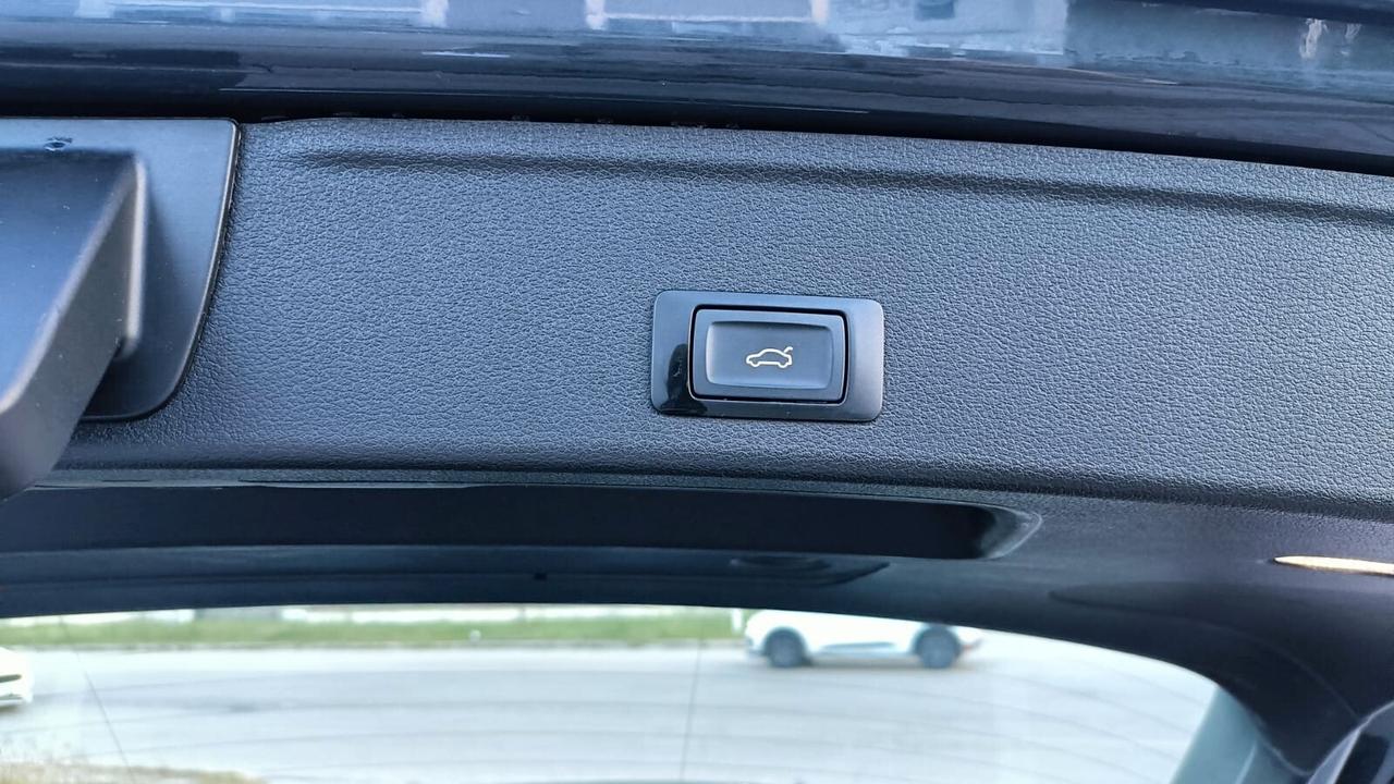 Audi A4 Avant 2.0 TDI 150 CV ultra Business Sport