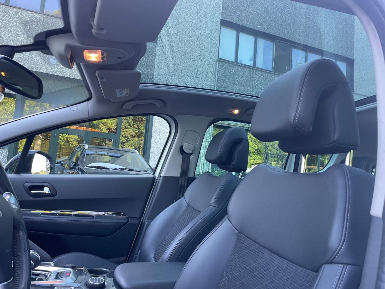 Peugeot 3008 HYbrid4*Tetto*Full optional*