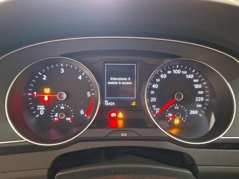 VOLKSWAGEN PASSAT VARIANT 2.0 TDI SCR EVO 110KW BUSINESS 5 PORTE STATION WAGON