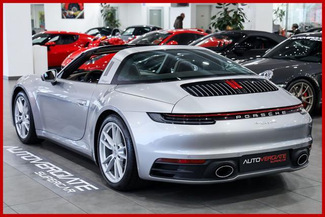 PORSCHE 992 Targa 4