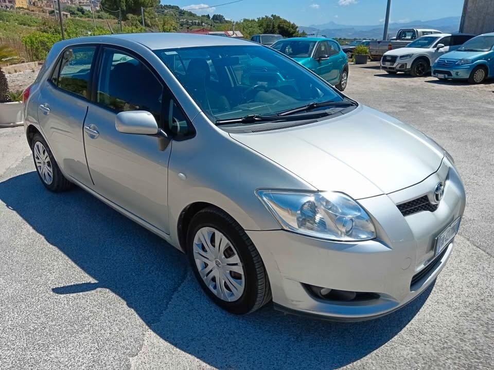Toyota Auris 1.4 D-4D M-MT 5 porte Sol MY'08