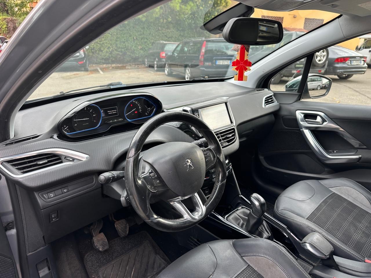 Peugeot 2008 PureTech Turbo 110 S&S Black Matt