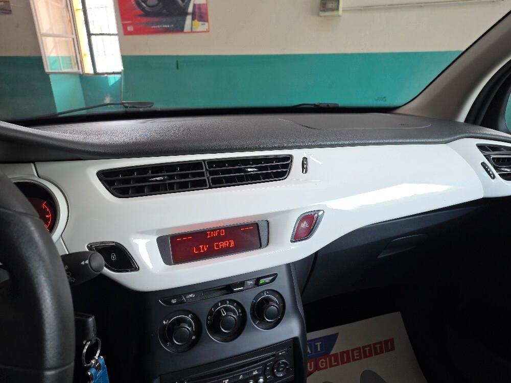 Citroen C3 PureTech 68 EXCLUSIVE