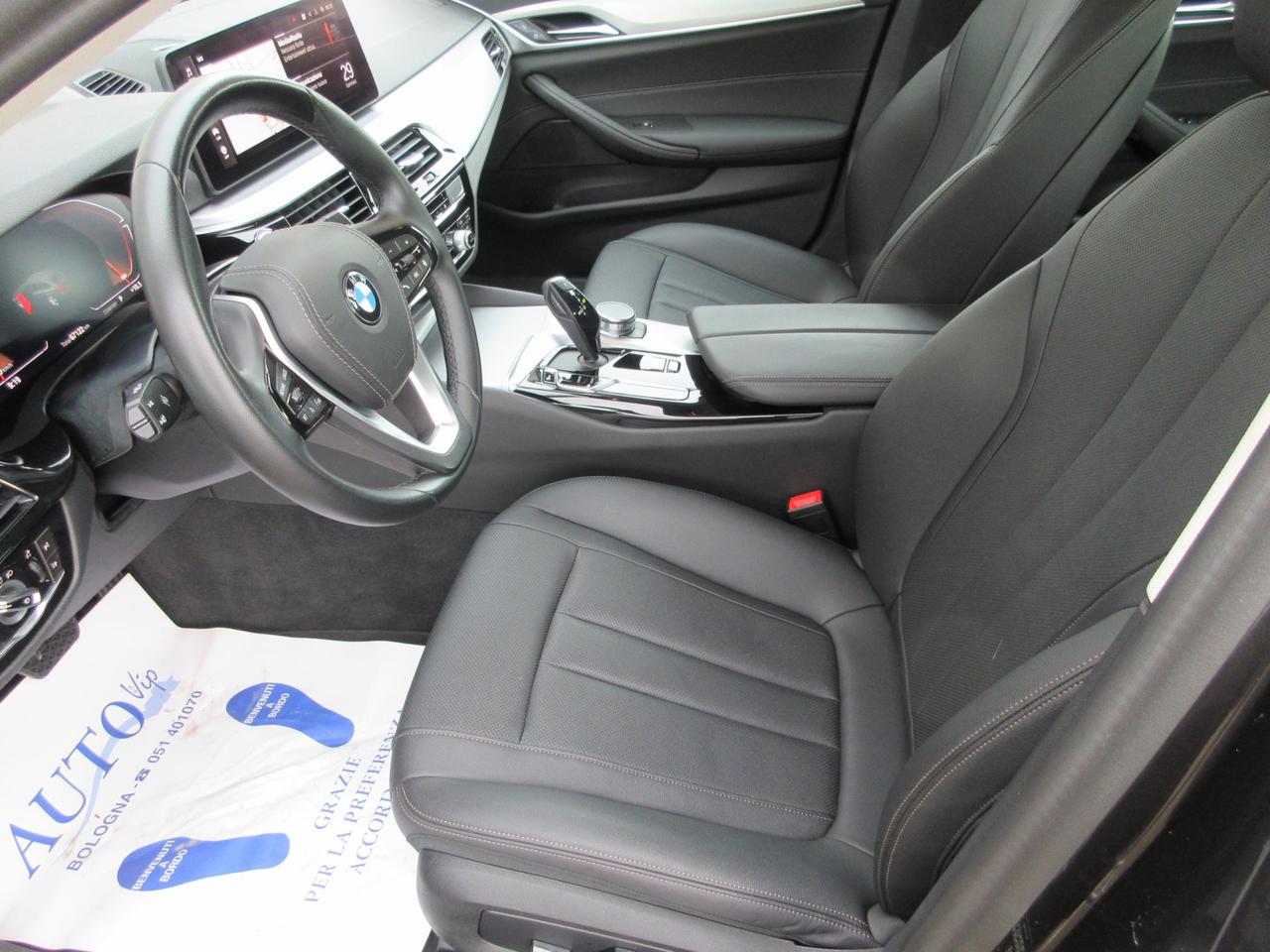 BMW Serie 5 Touring 520d Touring mhev 48V xdrive Business auto