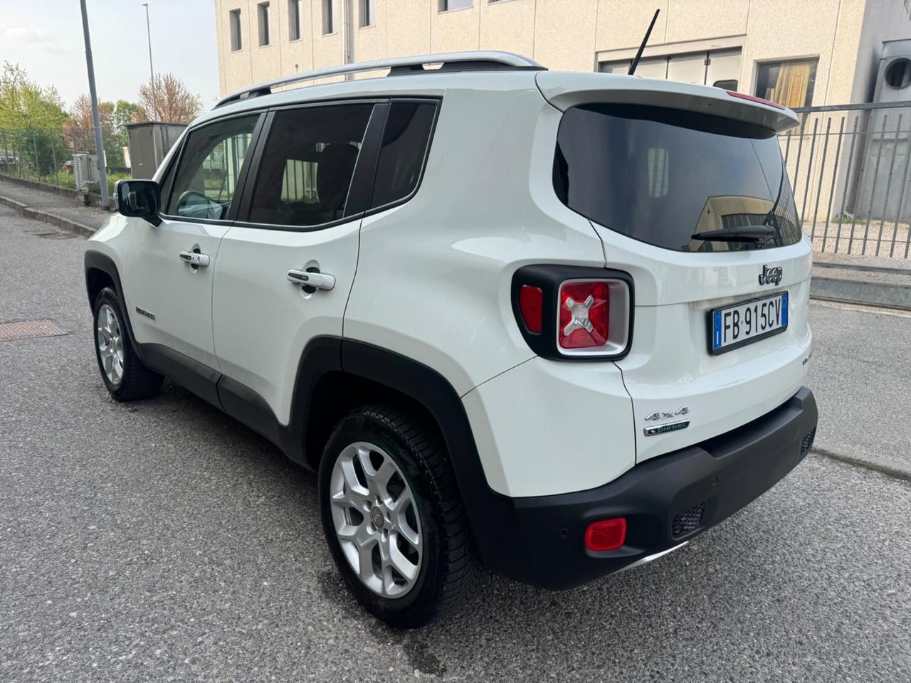 Jeep Renegade 4x4 unipro manutenzione completa