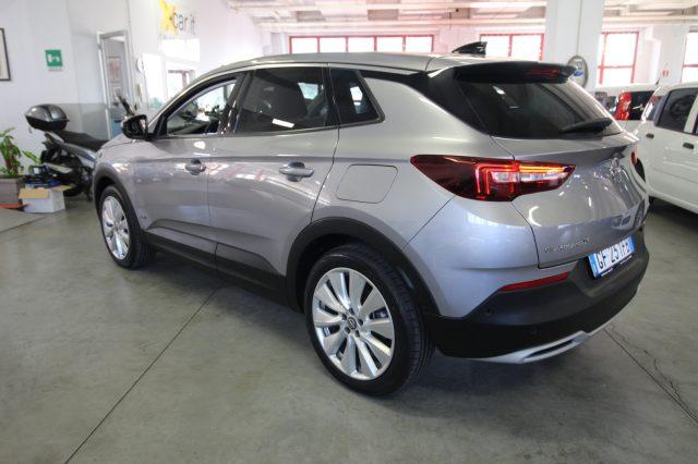 OPEL Grandland X 1.6 Hybrid4 Plug-in aut. AWD 300 CV